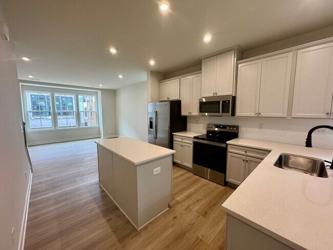 Photo - Southend, 2BR/2.5BA Townhouse