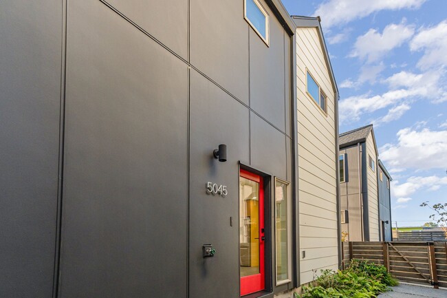 Photo - Opportunity to rent a new construction hom...