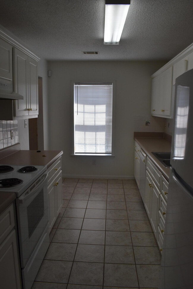 Photo - 2017 Caton Dr