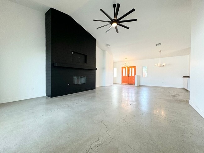 Photo - COMING SOON!!! 4 Bedroom / 2 Bath House with Solar in Desert Hot Springs!