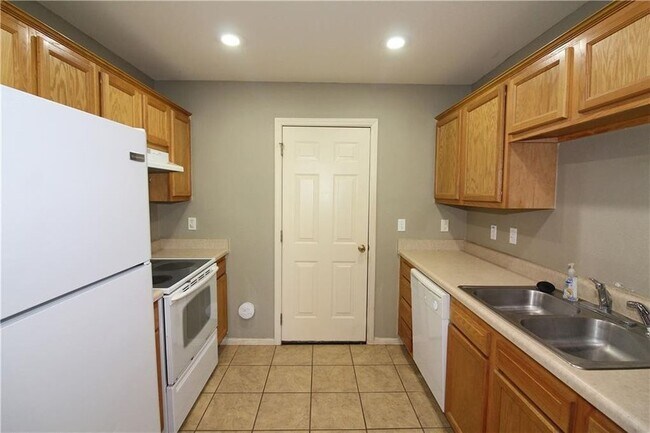 Photo - 4102 SW Chapelstone Ave
