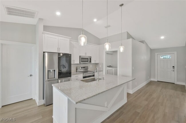 Photo - 2806 22nd St W