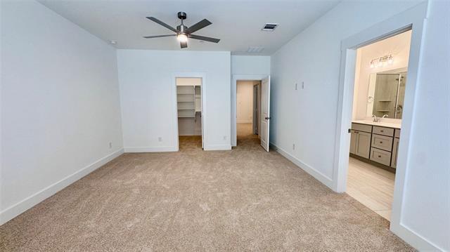 Photo - 2546 Campden Mews