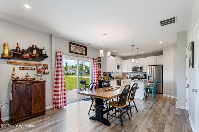 Photo - Beautiful Shelbyville Home For Rent