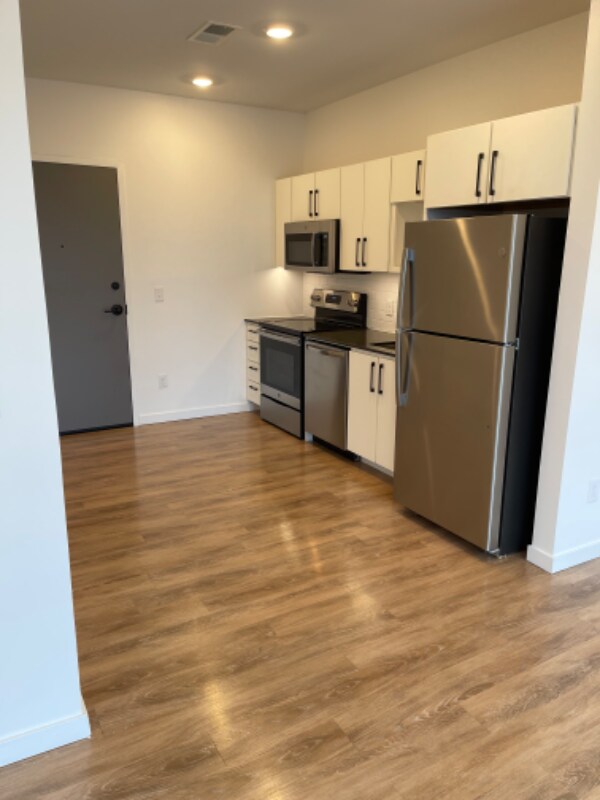 Photo - 925 Pierce St