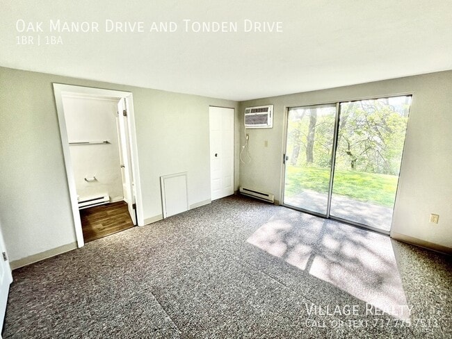 Photo - 204 Oak Manor Dr