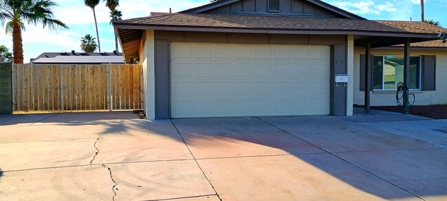 Photo - 3545 W Banff Ln.