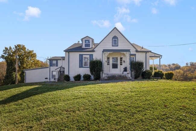 Building Photo - 3800 Memorial Blvd