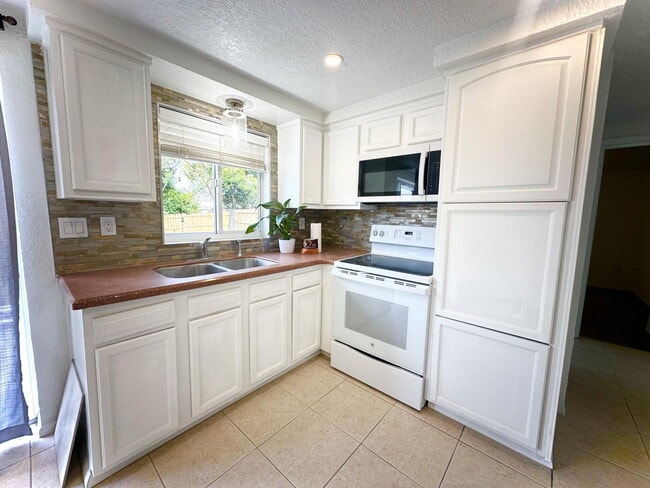 Photo - 4525 Nimmer Dr