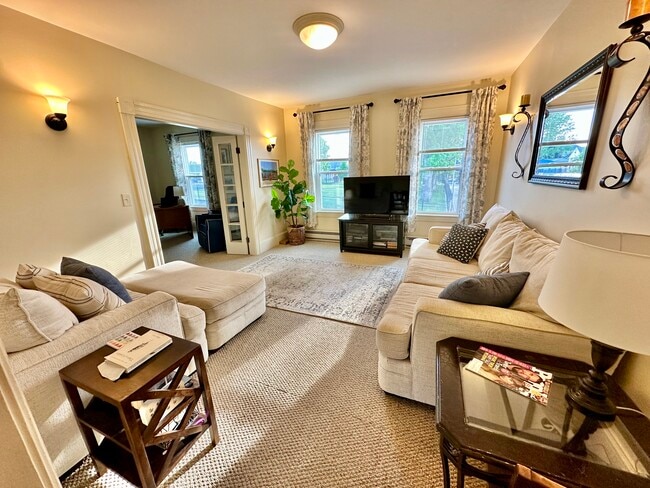 Photo - 35 Reed St Unit 2