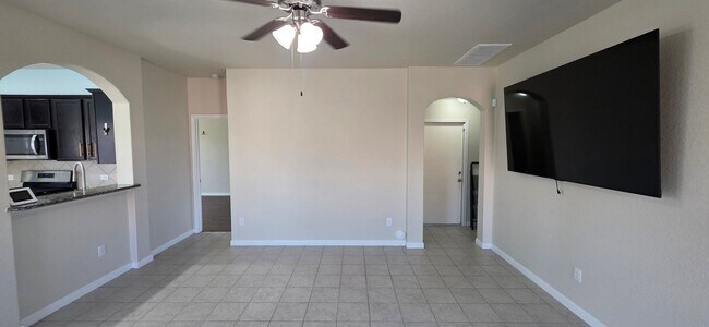 Photo - 2530 Diamondback Trail
