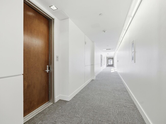 Photo - 6735 Yucca St