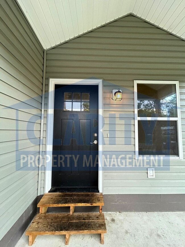 Photo - Single level, 3 bedroom home!