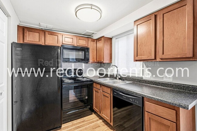 Photo - 335 1st Ave NW Unit Apartment 2