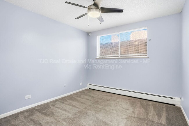 Photo - 970 N Downing St Unit 5