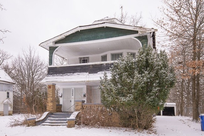 Photo - 3584 E 151st St Unidad Up