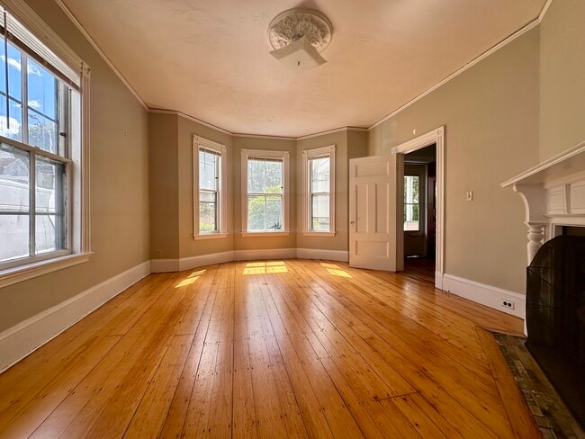 Building Photo - 55 Rindge Ave Unit 55 Rental