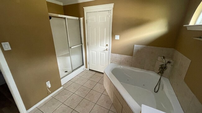 Photo - 13823 Harold Dr