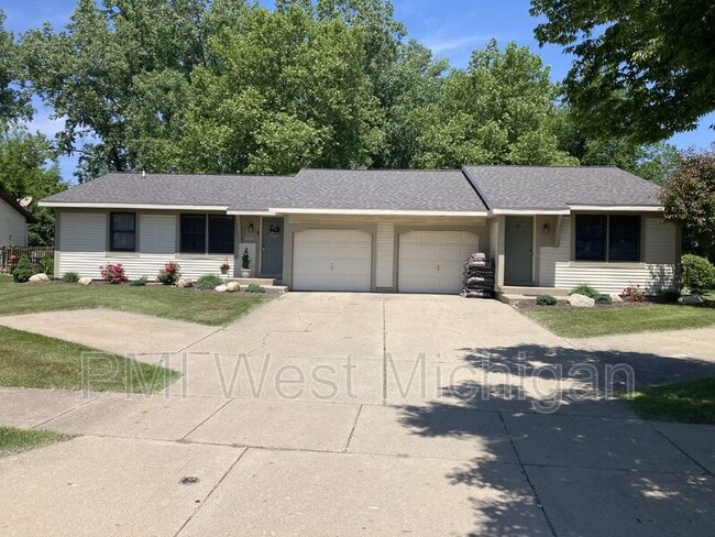 Photo - 2703 Woodmeadow Dr SE
