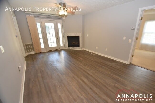 Photo - 657 Burtons Cove Way Unit 6