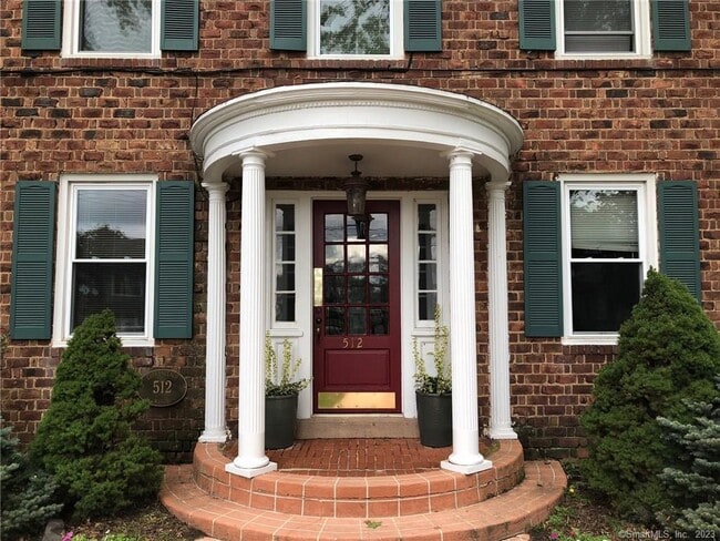 Photo - 512 Townsend Ave Unit 1R