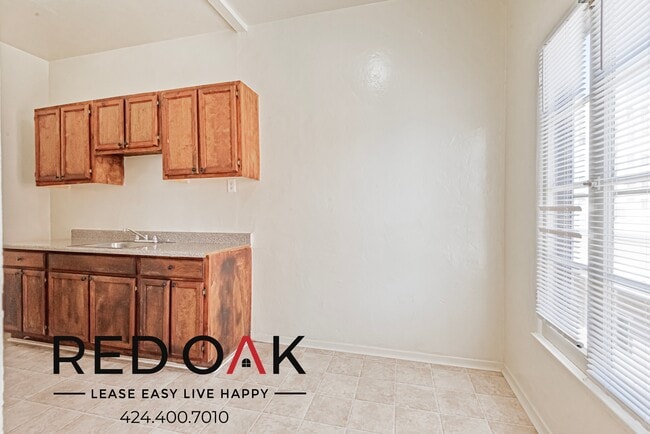 Photo - 520 Serrano Ave Unit 307