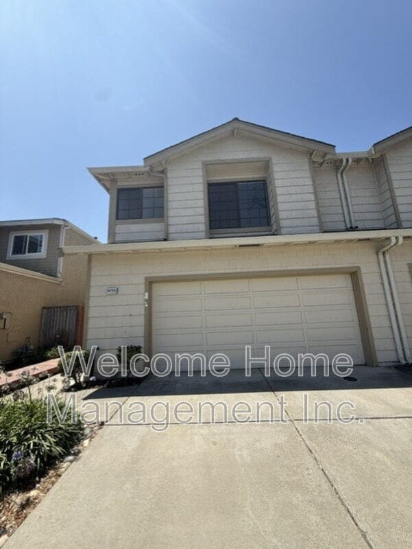 34769 Comstock Common