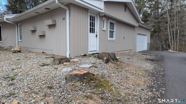 Photo - 141 Gurleyville Rd