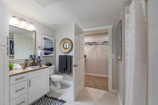 Photo - Lakefront Villas