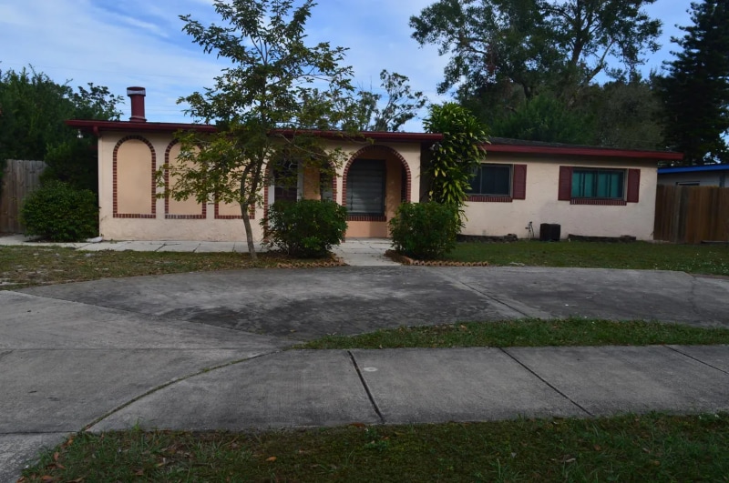 Photo - 3557 Arbutus Ln