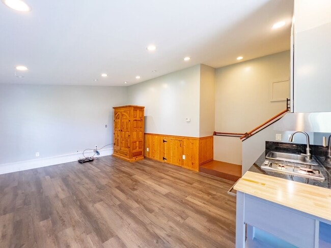 Photo - Charming Country Studio with Vineyard Views – New Build!