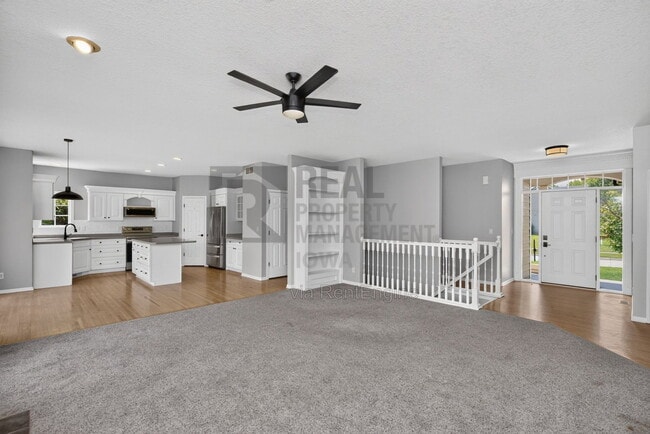 Photo - 2305 NE Hanover Ct