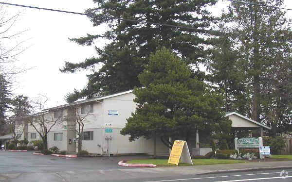 Kelly Creek Apartments