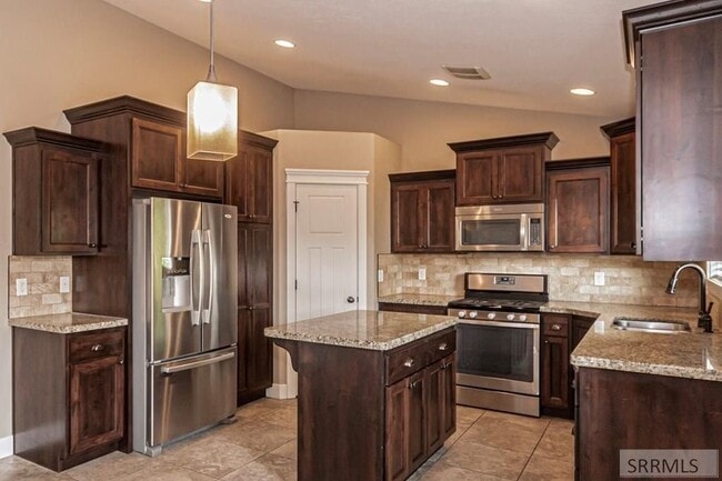 Photo - 2222 Cobblefield Way