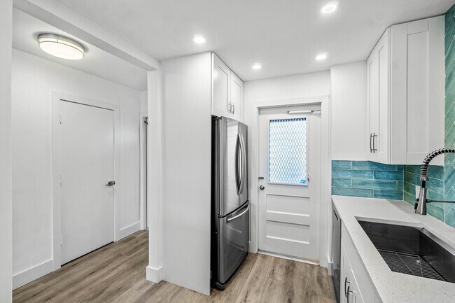 Photo - 698 NE Spanish River Blvd Unit 0140