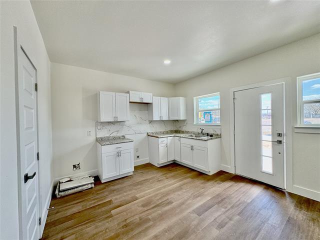 Photo - 3411 Garden Ln
