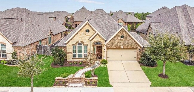 Building Photo - 18614 Town Bluff Dr