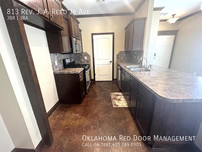 Photo - 813 Rev J A Reed Jr Ave