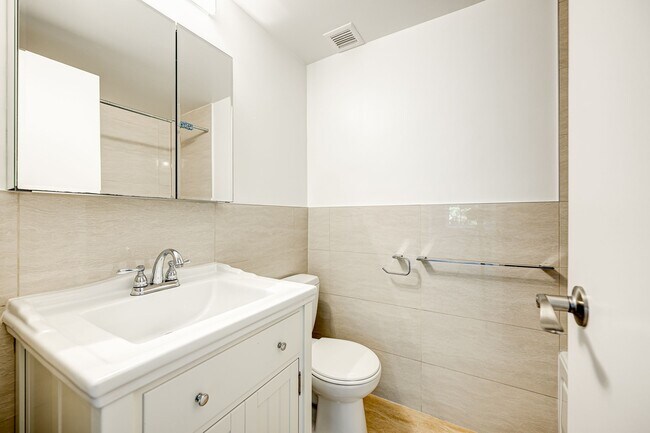 Photo - 4555 Av. Bonavista Unit 406