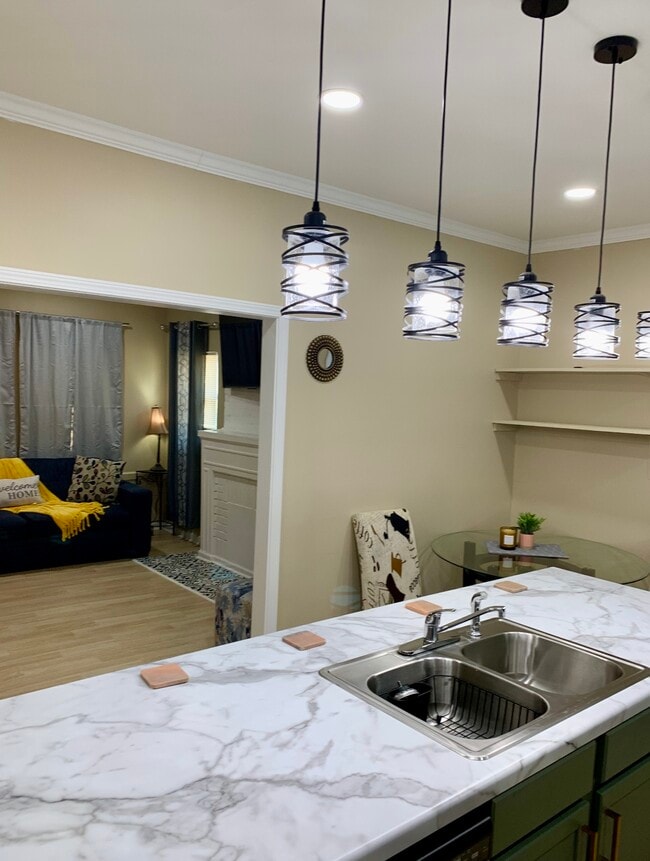 Photo - 4220 10th Ave