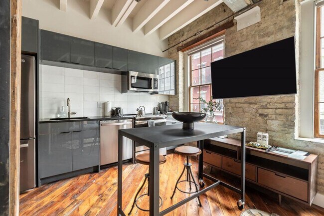 Photo - 315 Girod St Unidad ID1267152P