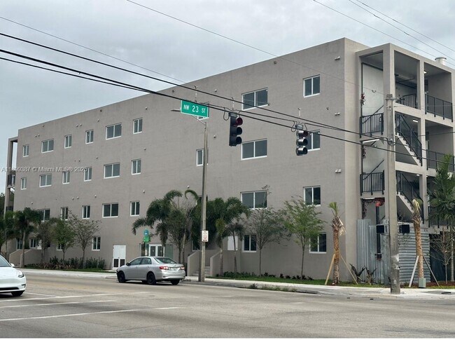 Photo - 2311 NW 22nd Ave Unidad 401
