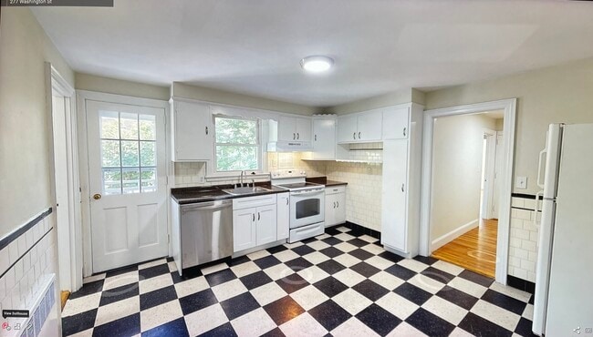 Photo - 273 Washington St Unidad 2