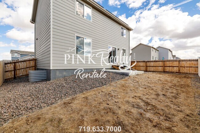 Photo - Stunning 3 Bedroom Home in Lorson Ranch wi...