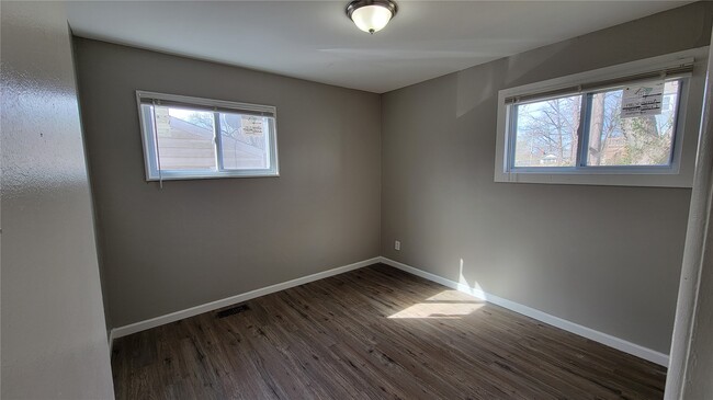 Photo - 227 Meadowcrest Dr