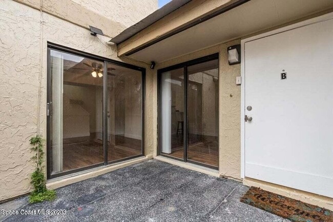 Photo - 1411 Sheafe Ave NE