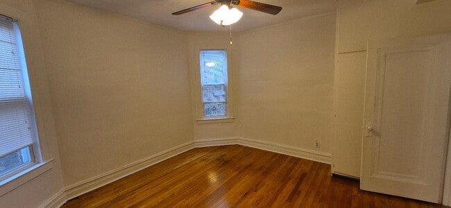 Photo - 5527 N Bernard St Unit 2