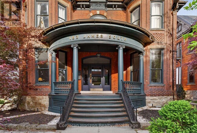 Photo - 183 James St S