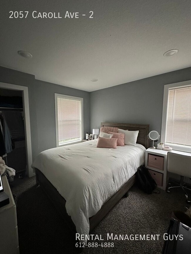 Photo - 2057 Carroll Ave Unit 2