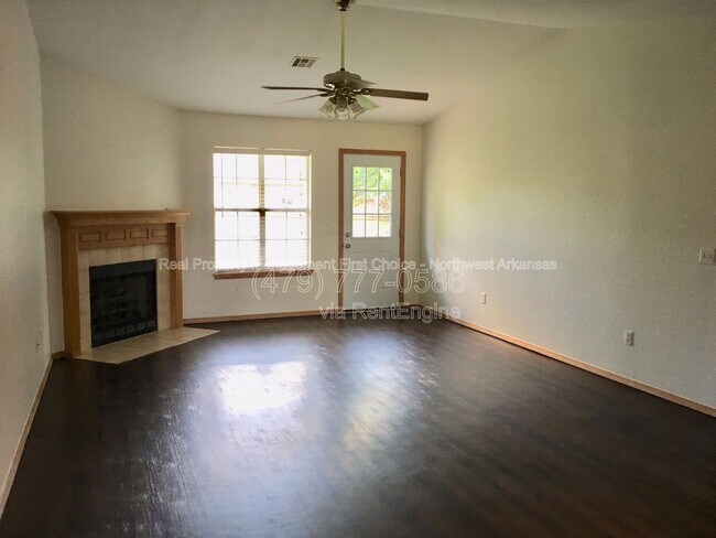 Photo - 4433 W Cheyenne Dr